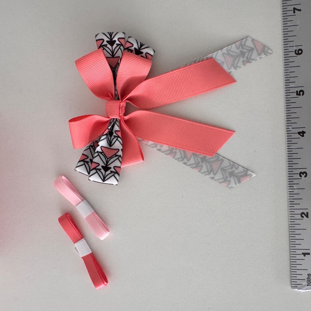 Prada Patterned Hair Accessorie / Ribbon Set - Picture 3 of 4